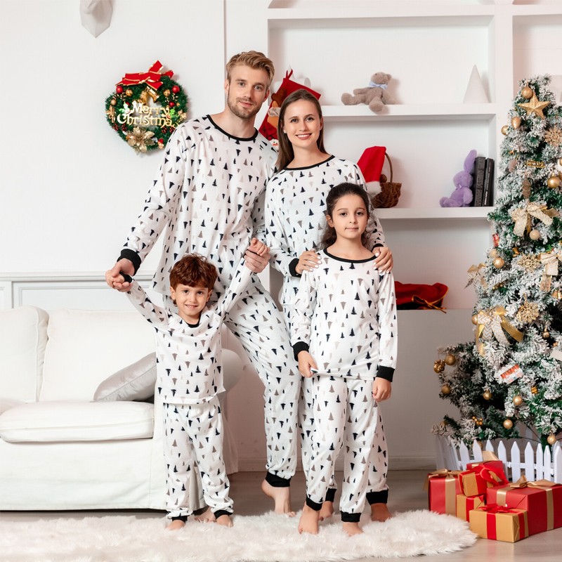 JIOEEH family christmas pajamas matching sets Christmas Deer Plaid Print  Long Sleeve Xmas Christmas Pajamas for Family